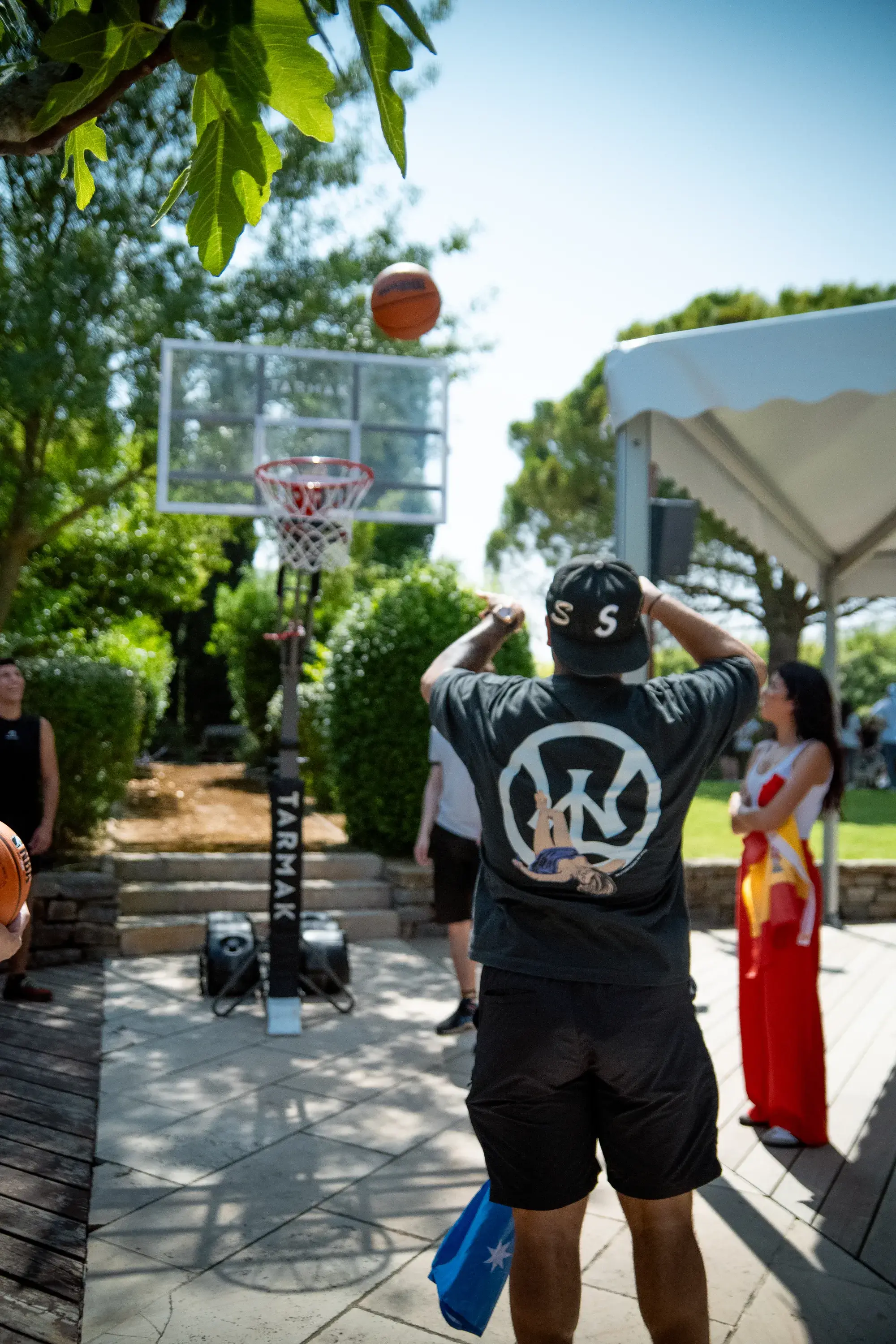 Réunion équipe team building séminaire repas mariage anniversaire